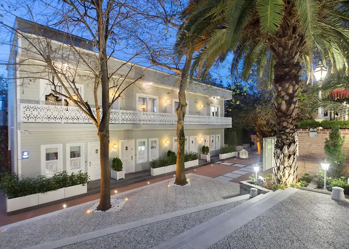 Hotel Hagia Sofia Mansions Istanbul, Curio Collection By Hilton